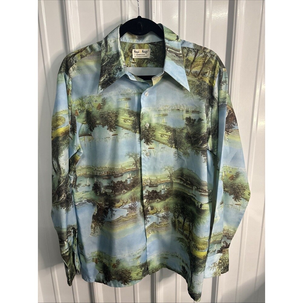 Vintage Royal Knight Quintessa Dagger Collar Button Up Men’s Size Large EUC